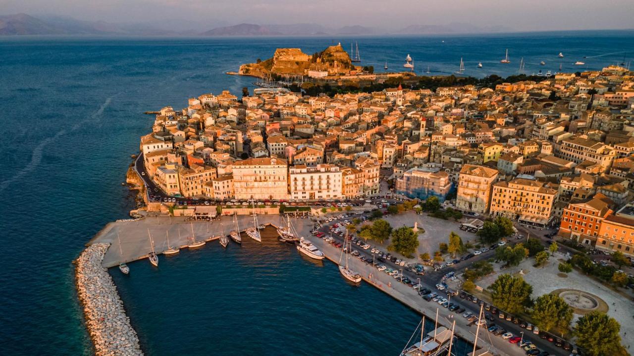 Apartamento Mouragia Loft - Waterfront Old Corfu Town Exterior foto