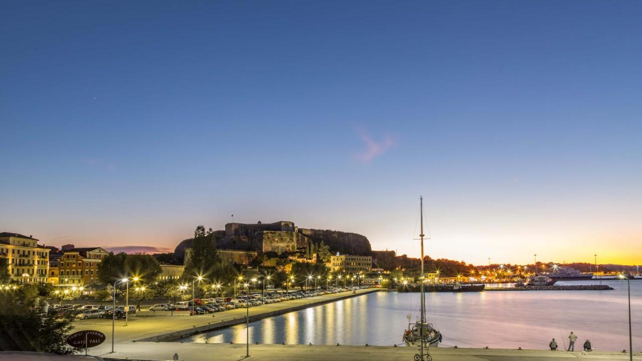 Apartamento Mouragia Loft - Waterfront Old Corfu Town Exterior foto